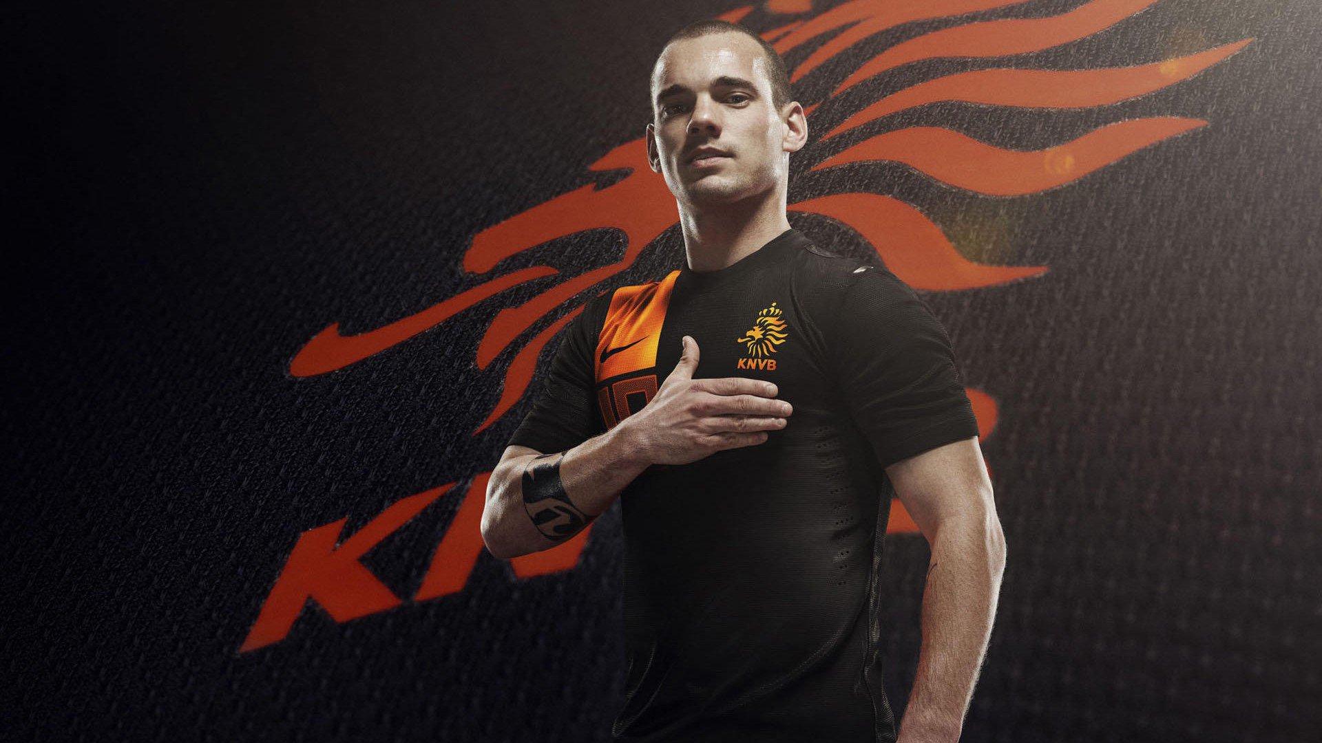 战术克星？瓜迪奥拉执教生涯七战孔蒂竟输四场，风格相克引发足坛深思